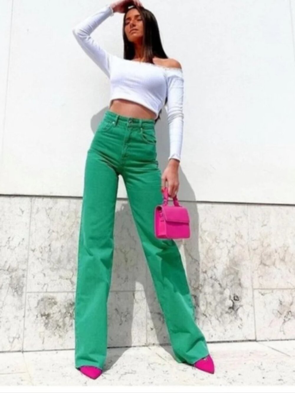 ZARA Green High-Rise Wide Leg Jeans with Raw Hem, Full Length  Size 6
